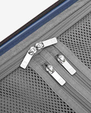 quality zipper of level8 luggage