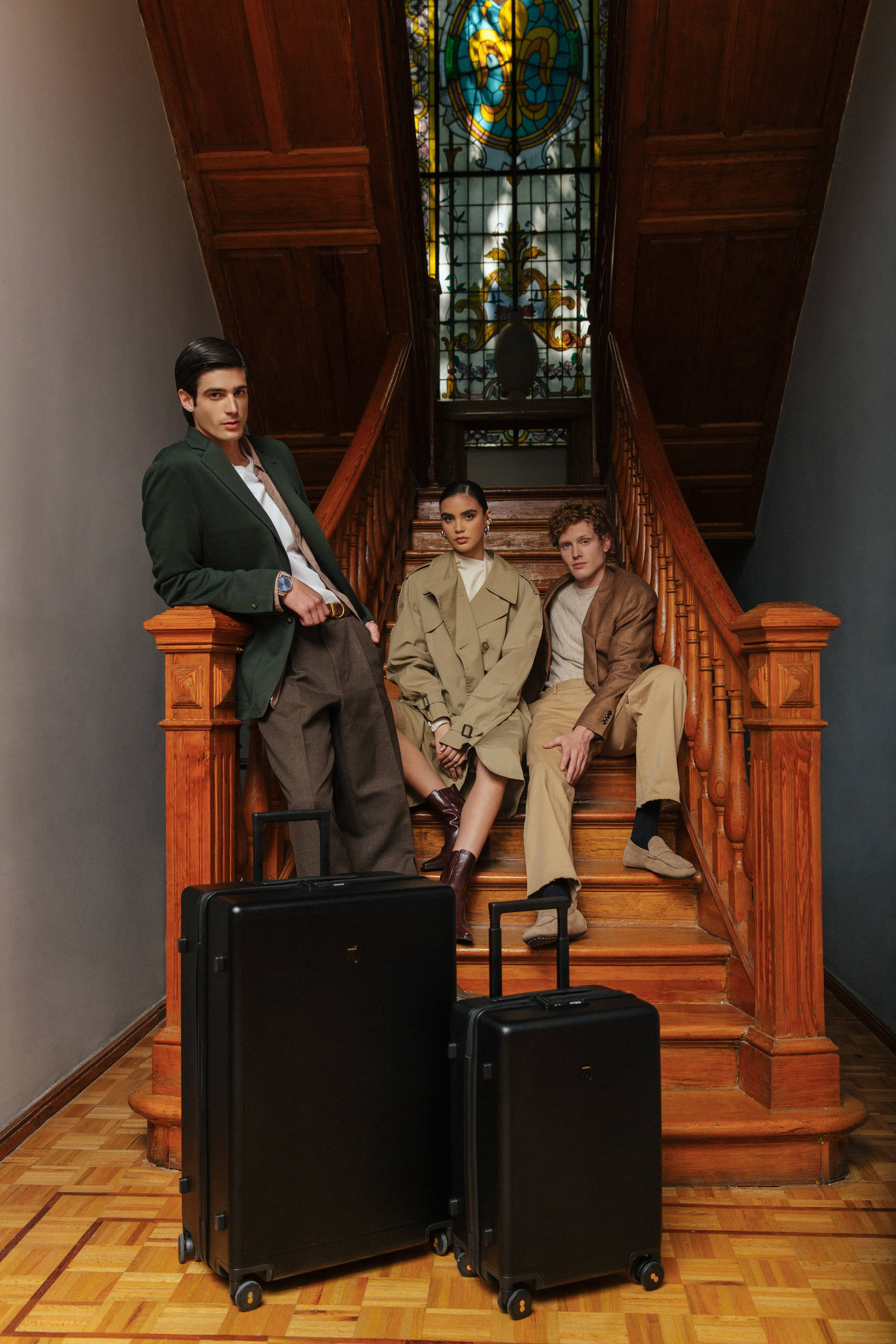 Level8 Textured Luggage Set: Cabin & Check | Level8: Travel with Style – LEVEL8