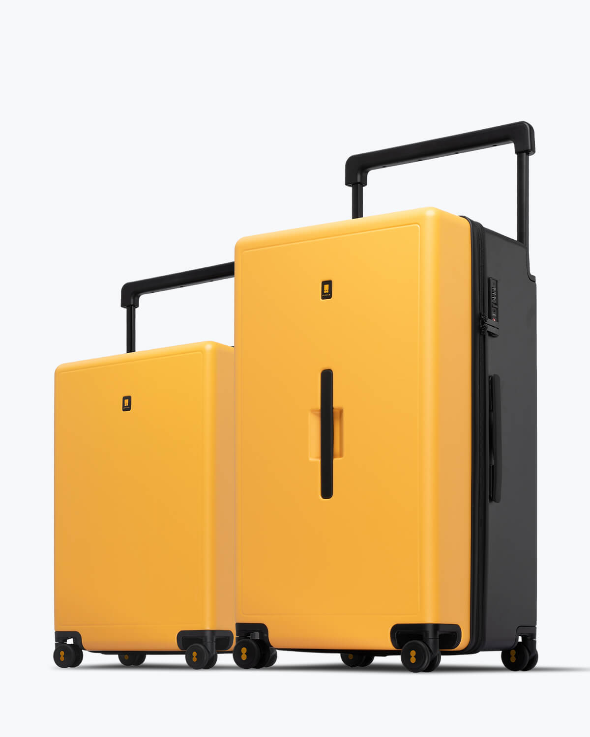 Level8 Voyageur 2-piece luggage set for men