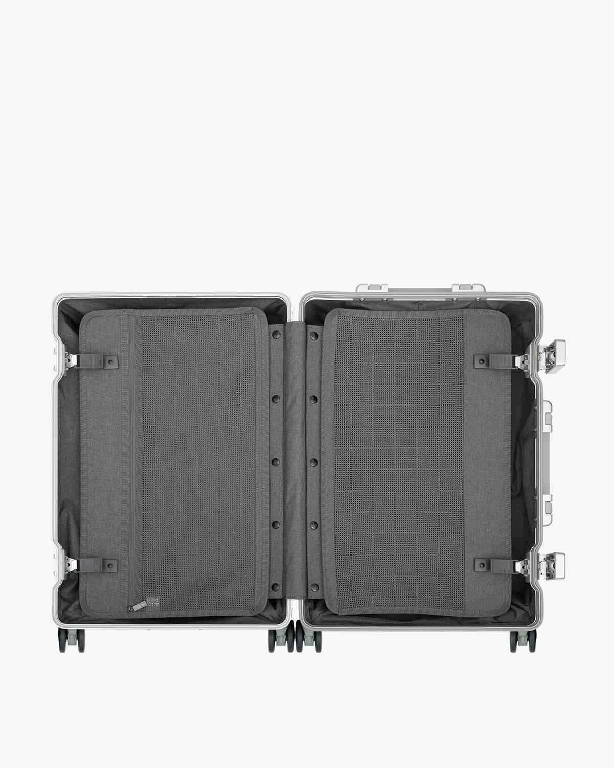 LEVEL8 Gibraltar Carry on Luggage, 20 Aluminum Luggage Hardside Suitcase  Zipperless Luggage with TSA Lock, 8 Spinner Wheels - Dark Grey