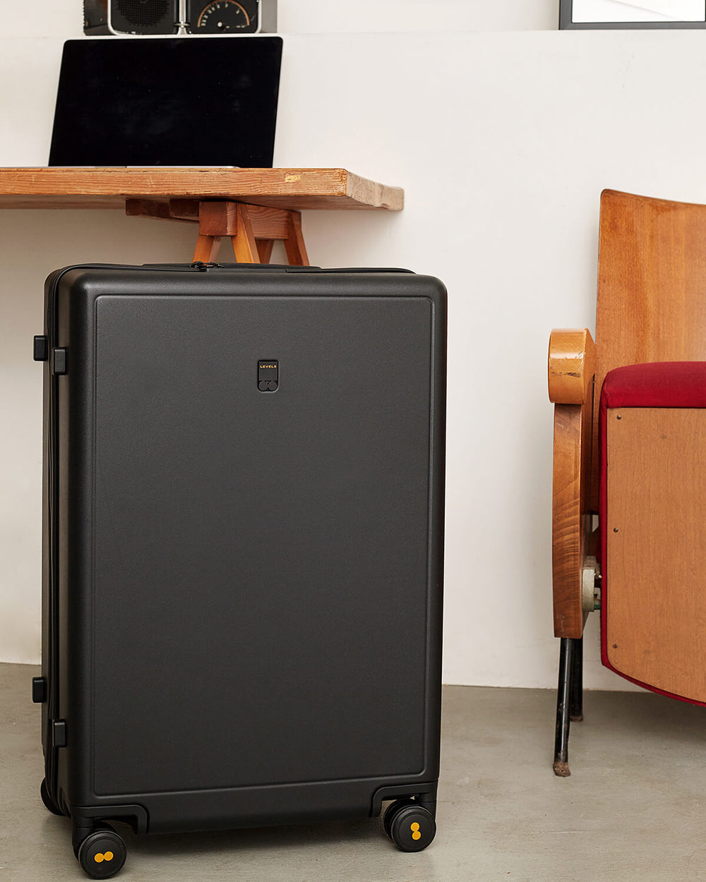 Jungle Backpack and Matte Carry-on (20'') Luggage Set