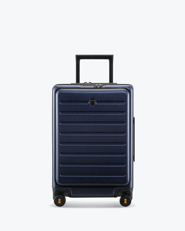 Luggage with laptop pocket
