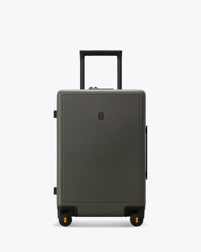 carry om luggage green