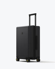 black carry on luggage bag with spinner
